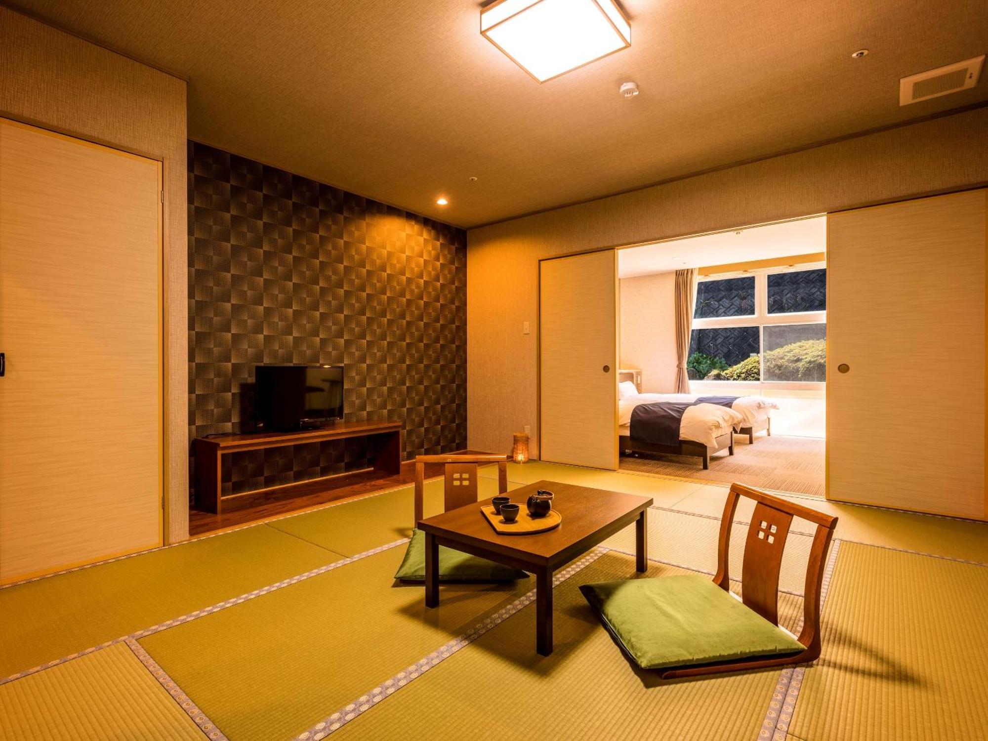 Hotel Ooedo Onsen Monogatari Enakyo Habitación foto